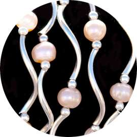 Pink Pearl Bracelet (1)