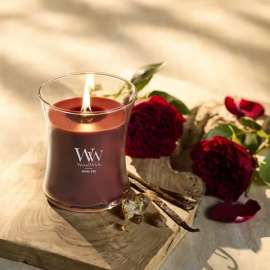 Rouge Oud WoodWick Medium Candle